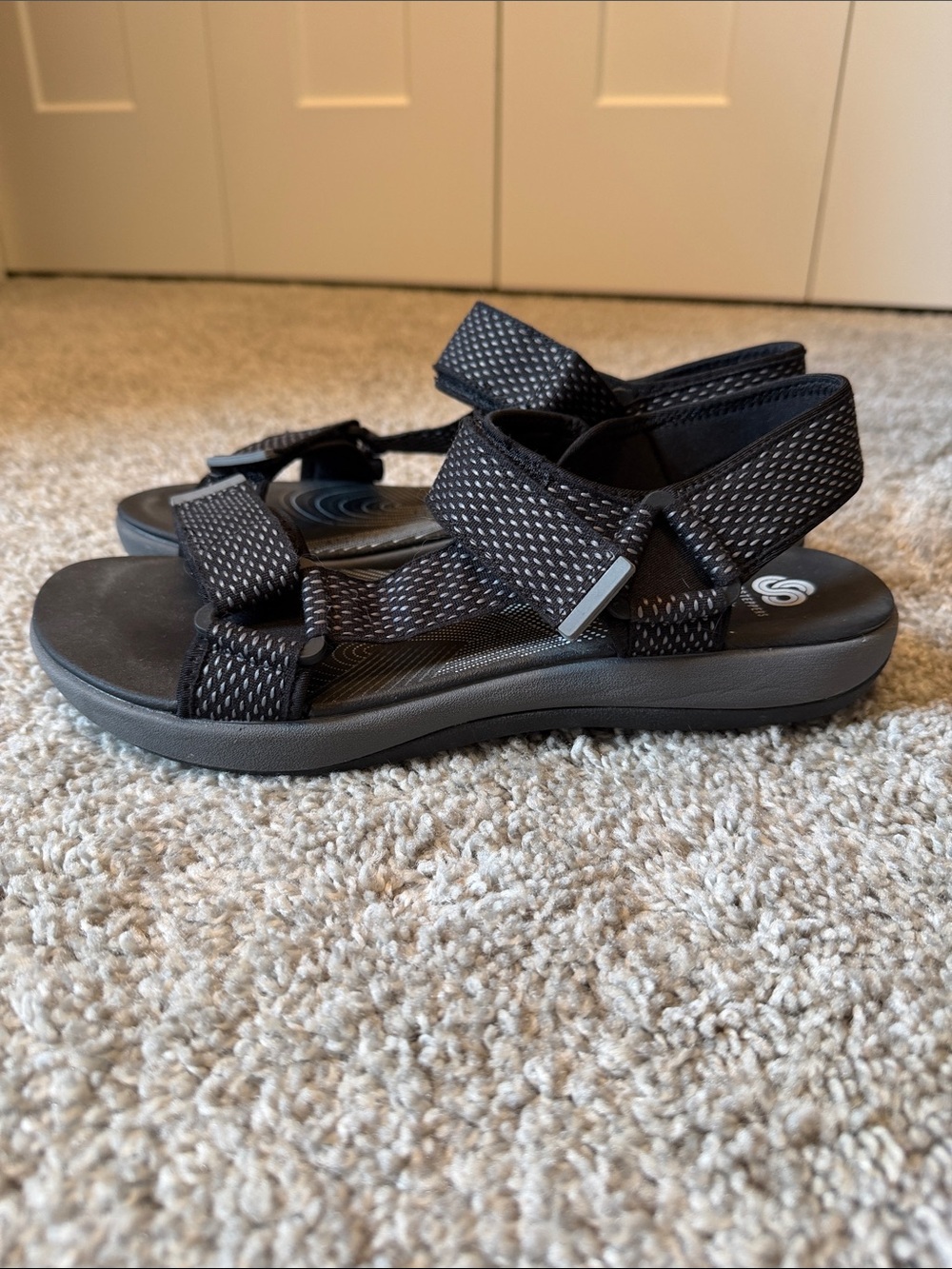 Cloudsteppers by Clarks Black and Gray Strappy Sport Sandals